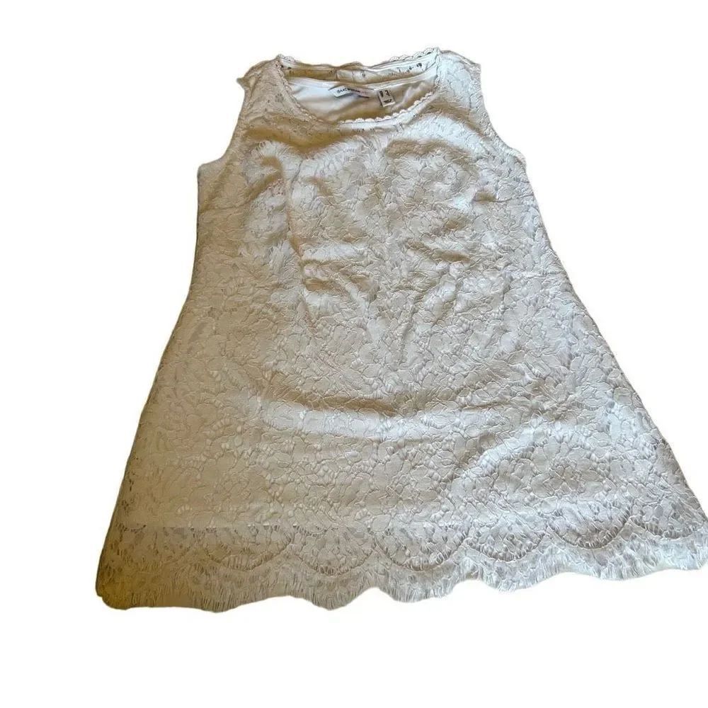 Isaac Mizrahi Live! White lace dress XS Aline graduation EUC